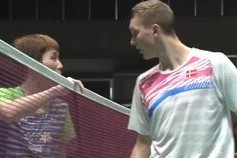 吃瓜比赛视频
