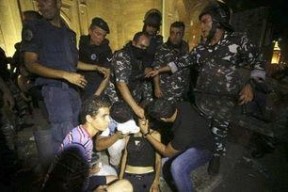 暴徒图片,街头冲突的惊心动魄瞬间